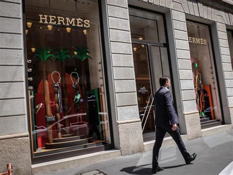 corriere tedesco hermes|Hermès, l’ingegnere e il domestico che si  .